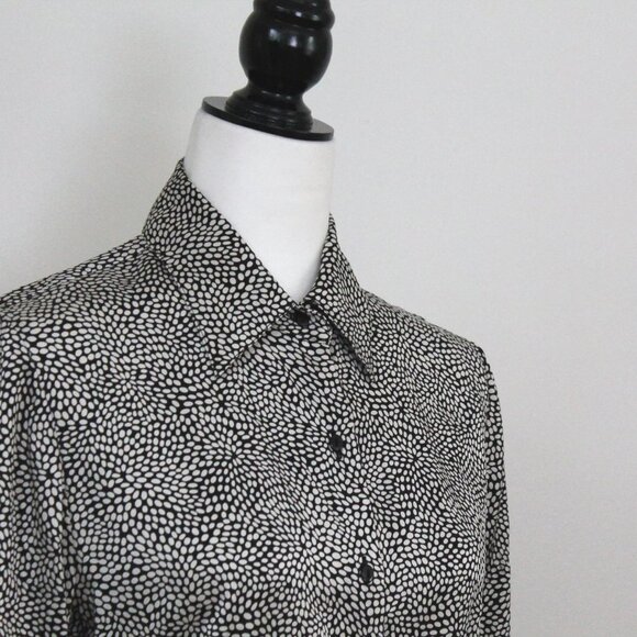 Split wrist silk blouse, vintage b&w silk blouse, black and white size 8 - Picture 6 of 10
